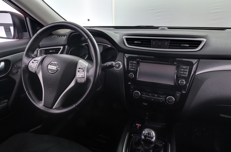 Nissan X-Trail vaihtoauto