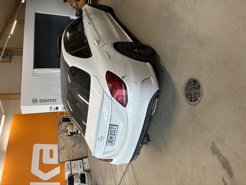 Mercedes-Benz C vaihtoauto