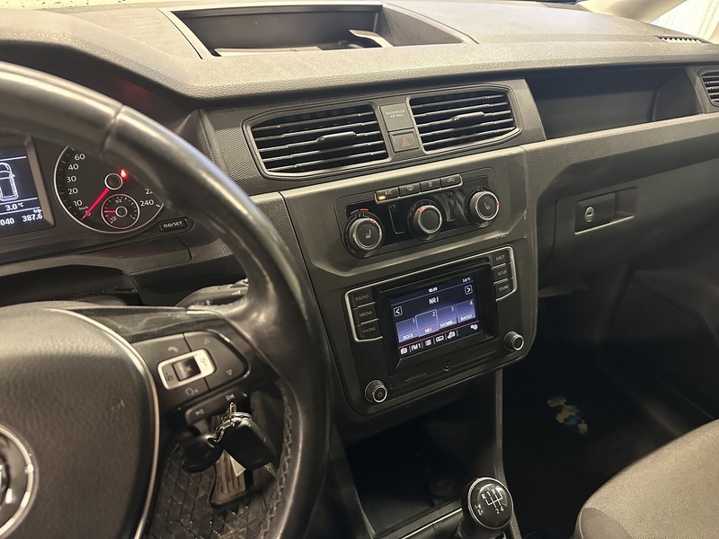 Volkswagen Caddy Maxi vaihtoauto