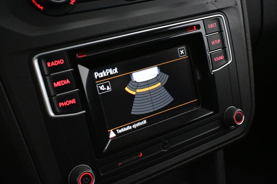 Volkswagen Caddy Maxi vaihtoauto