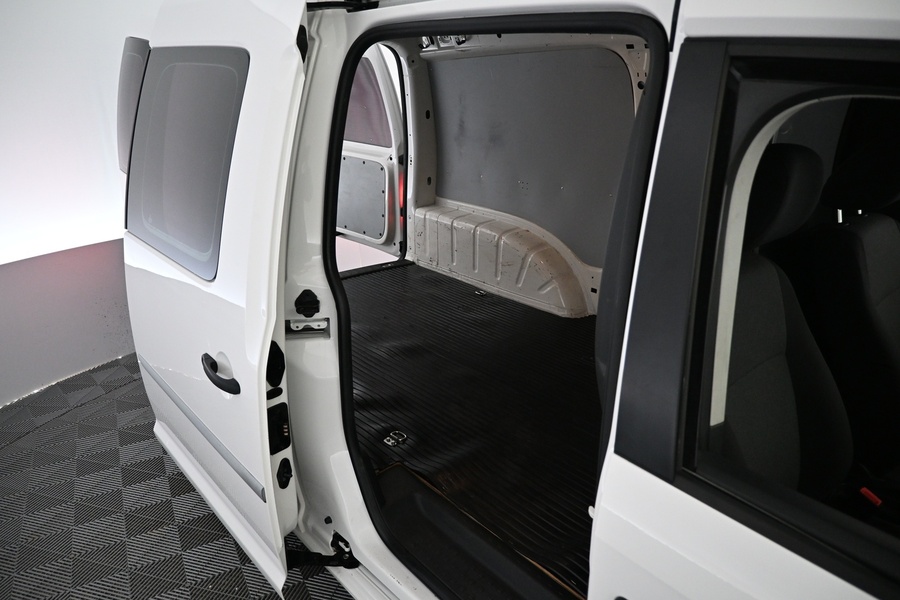 Volkswagen Caddy Maxi vaihtoauto