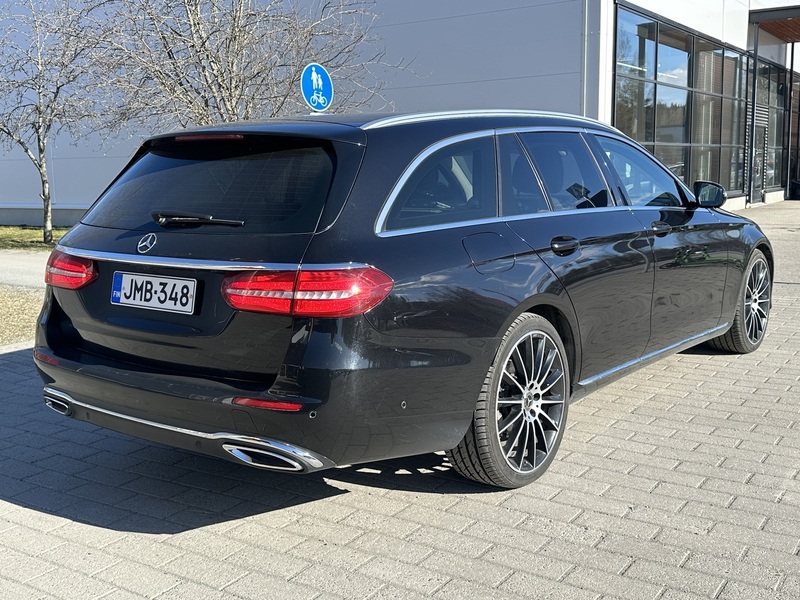 Mercedes-Benz E vaihtoauto