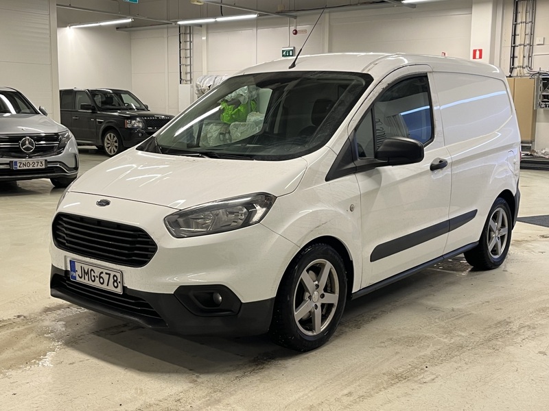 Ford Transit Courier vaihtoauto