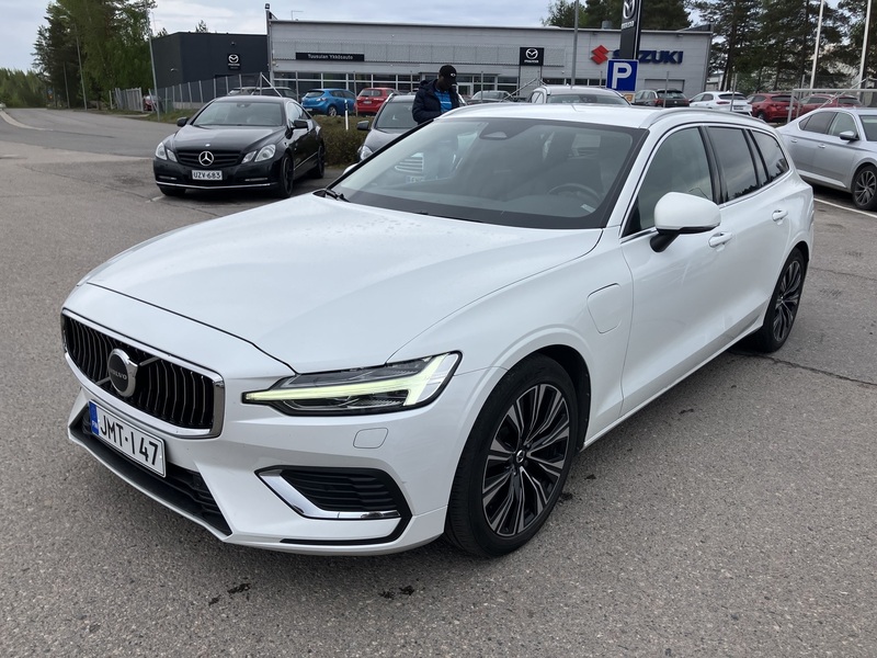 Volvo V60 vaihtoauto