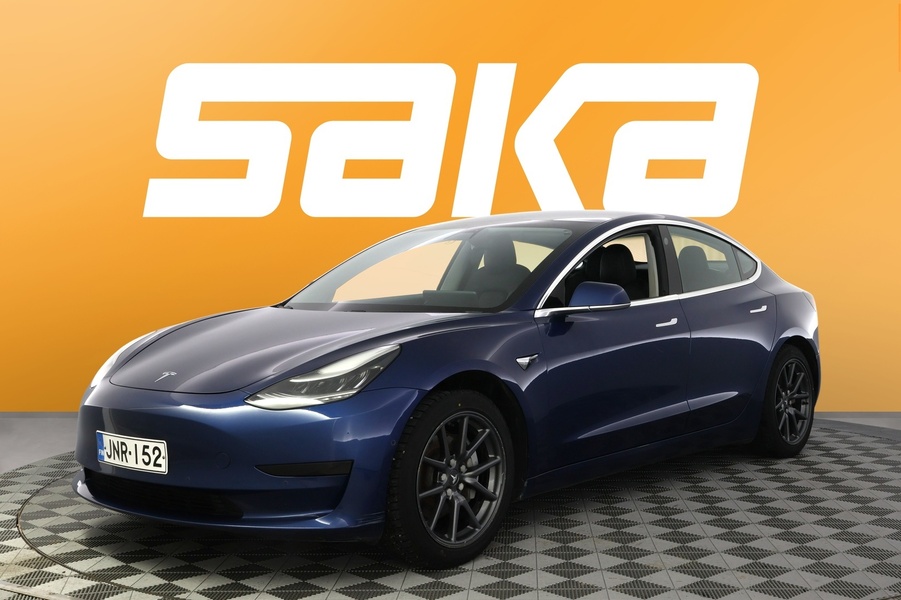 Tesla Model 3 vaihtoauto
