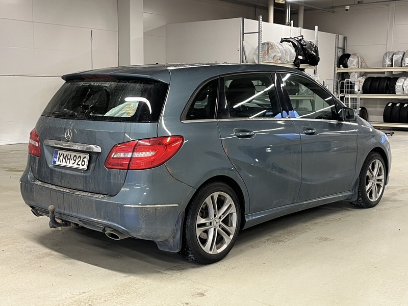 Mercedes-Benz B vaihtoauto