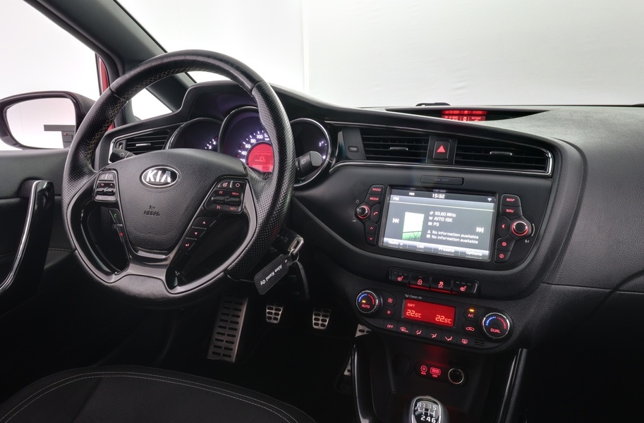 Kia Ceed vaihtoauto