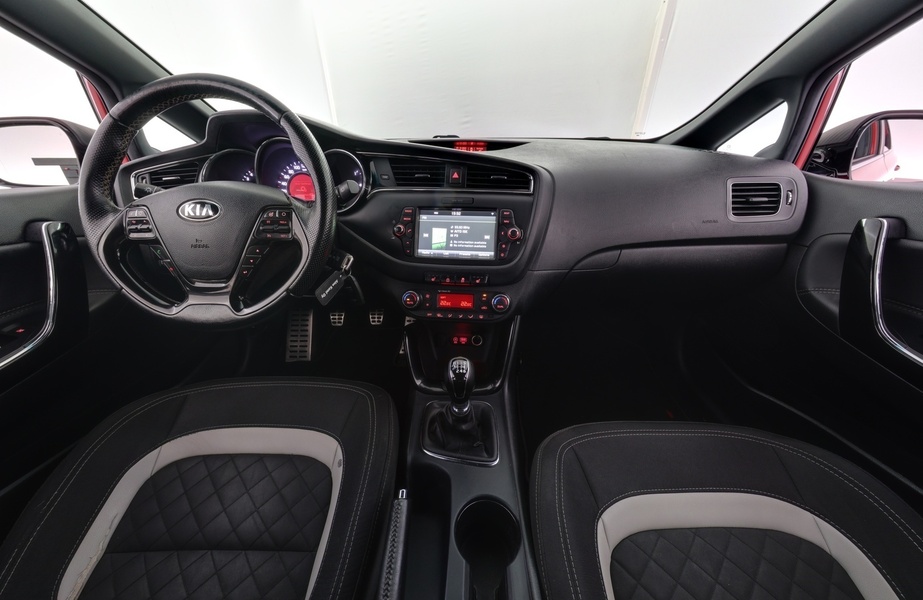 Kia Ceed vaihtoauto