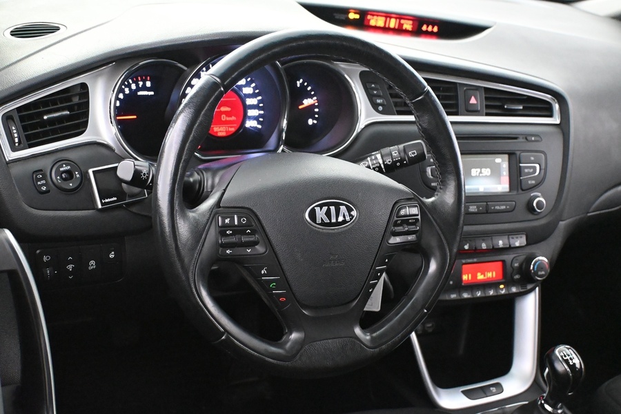 Kia Ceed vaihtoauto