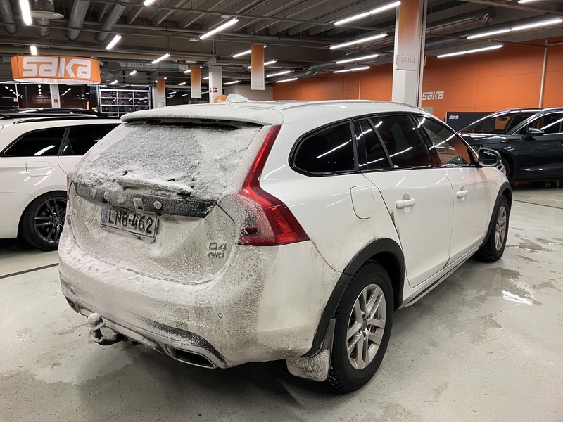 Volvo V60 Cross Country vaihtoauto