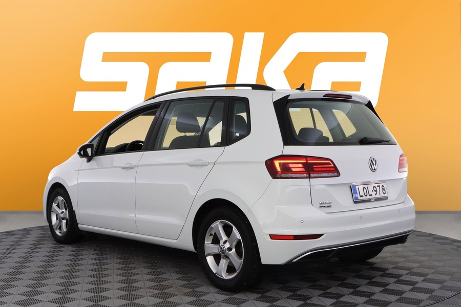 Volkswagen Golf Sportsvan vaihtoauto