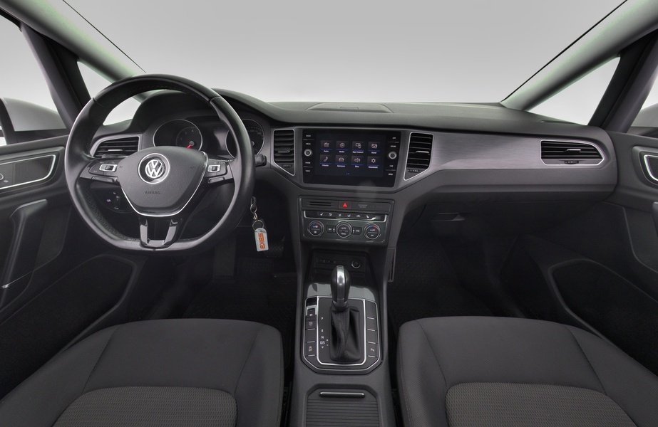 Volkswagen Golf Sportsvan vaihtoauto