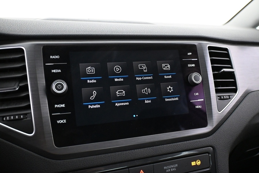 Volkswagen Golf Sportsvan vaihtoauto