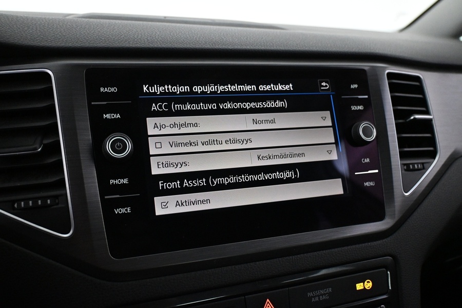 Volkswagen Golf Sportsvan vaihtoauto