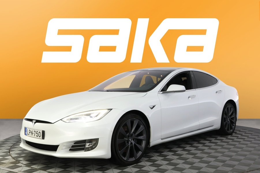 Tesla Model S vaihtoauto