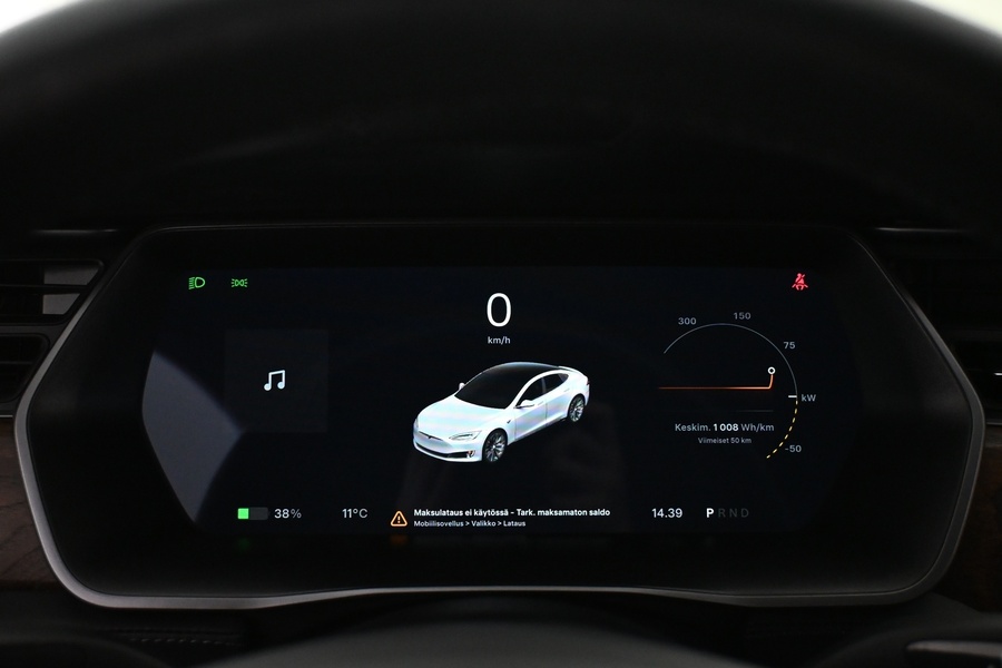 Tesla Model S vaihtoauto