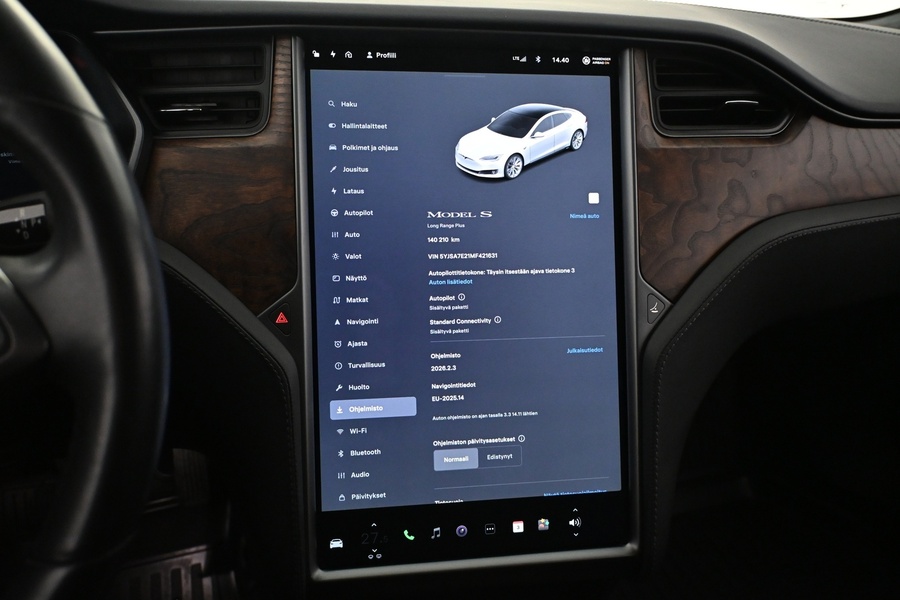 Tesla Model S vaihtoauto