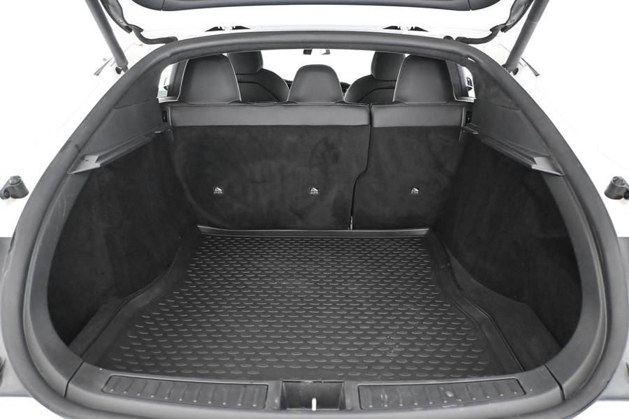 Tesla Model S vaihtoauto