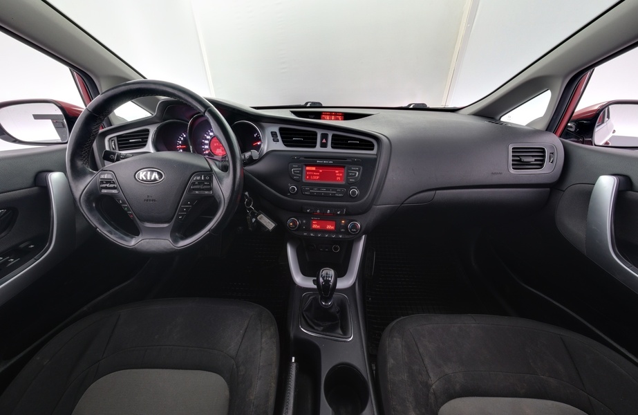 Kia Ceed vaihtoauto
