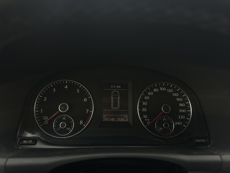 Volkswagen Touran vaihtoauto