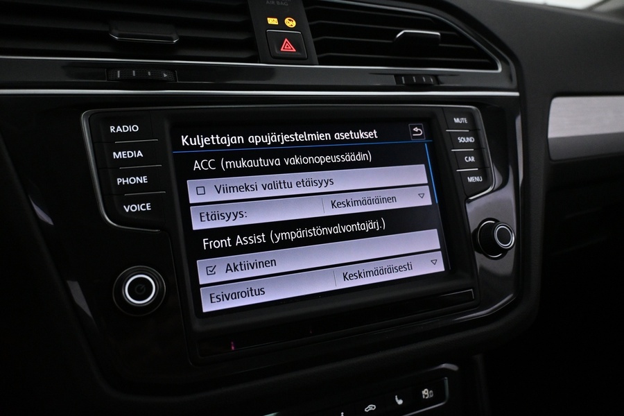 Volkswagen Tiguan vaihtoauto