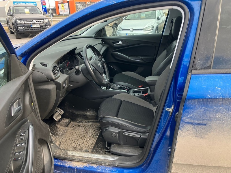 Opel Grandland X vaihtoauto