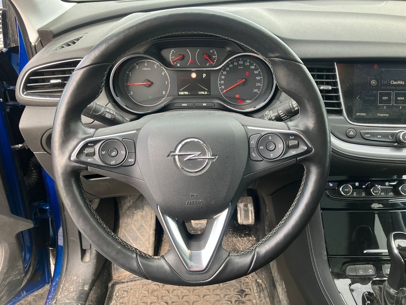 Opel Grandland X vaihtoauto