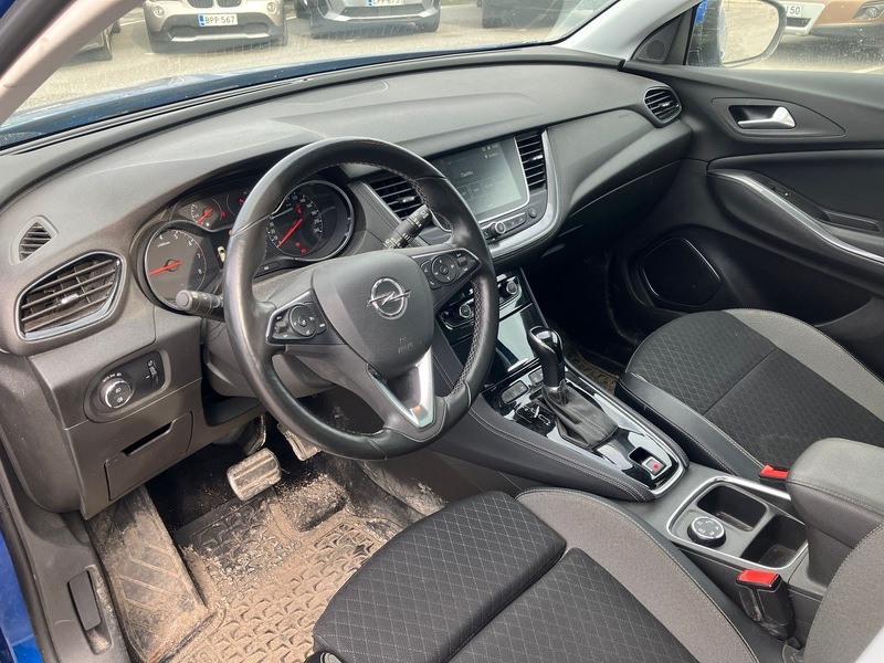Opel Grandland X vaihtoauto