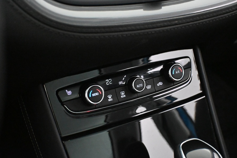 Opel Grandland X vaihtoauto