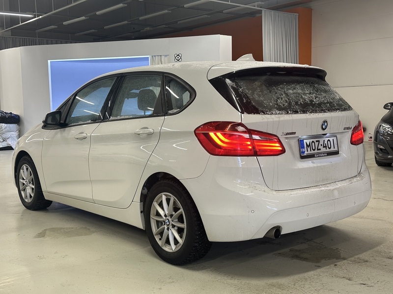 BMW 218 vaihtoauto