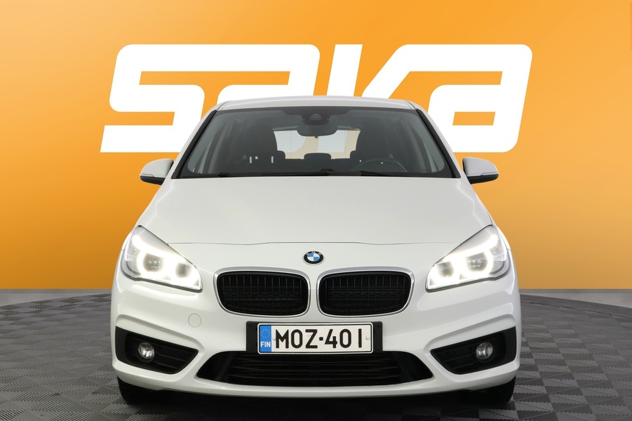 BMW 218 vaihtoauto