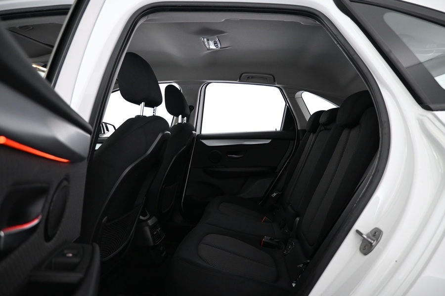 BMW 218 vaihtoauto