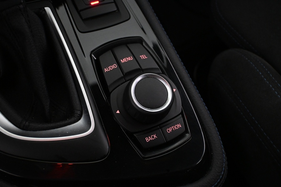 BMW 218 vaihtoauto