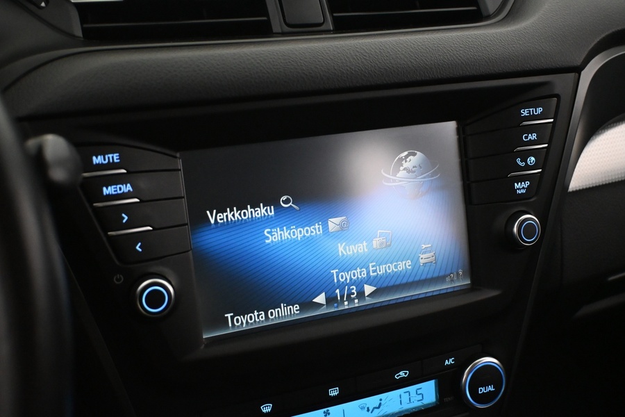 Toyota Avensis vaihtoauto