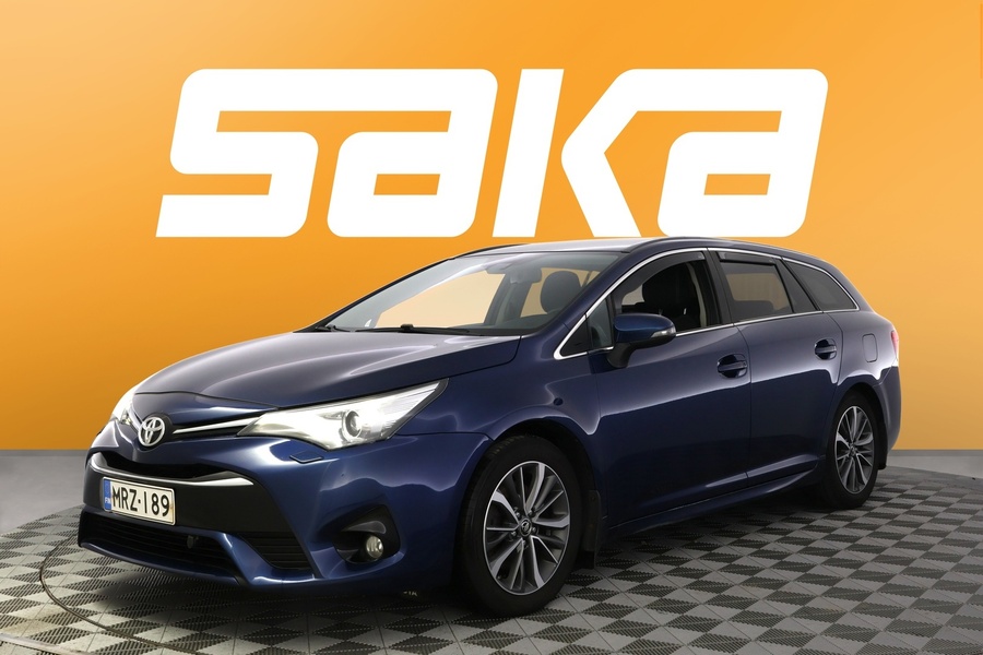 Toyota Avensis vaihtoauto