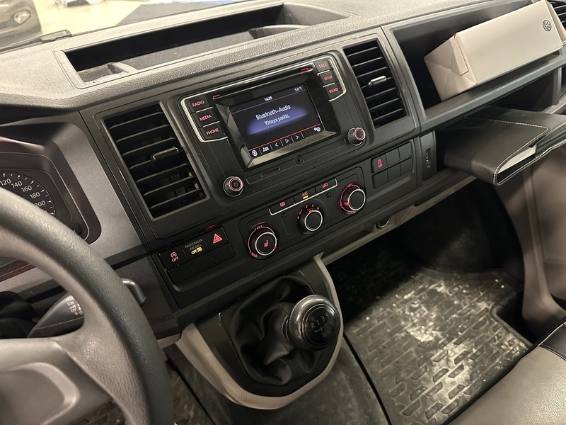 Volkswagen Transporter vaihtoauto