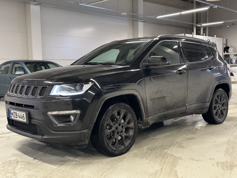 Jeep Compass vaihtoauto