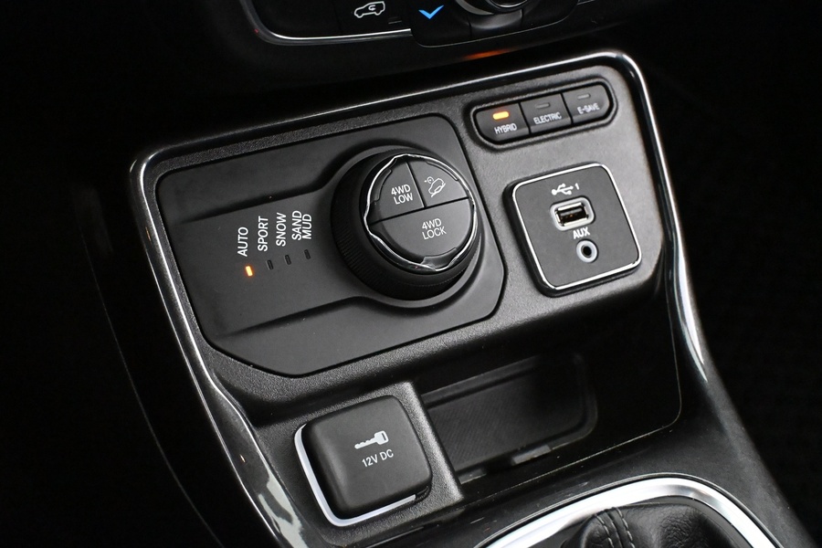 Jeep Compass vaihtoauto