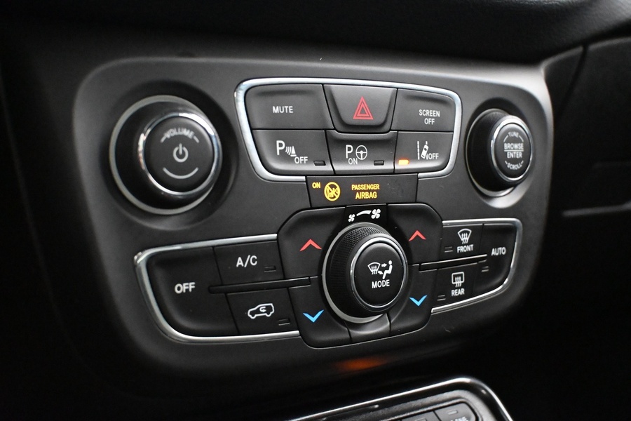 Jeep Compass vaihtoauto