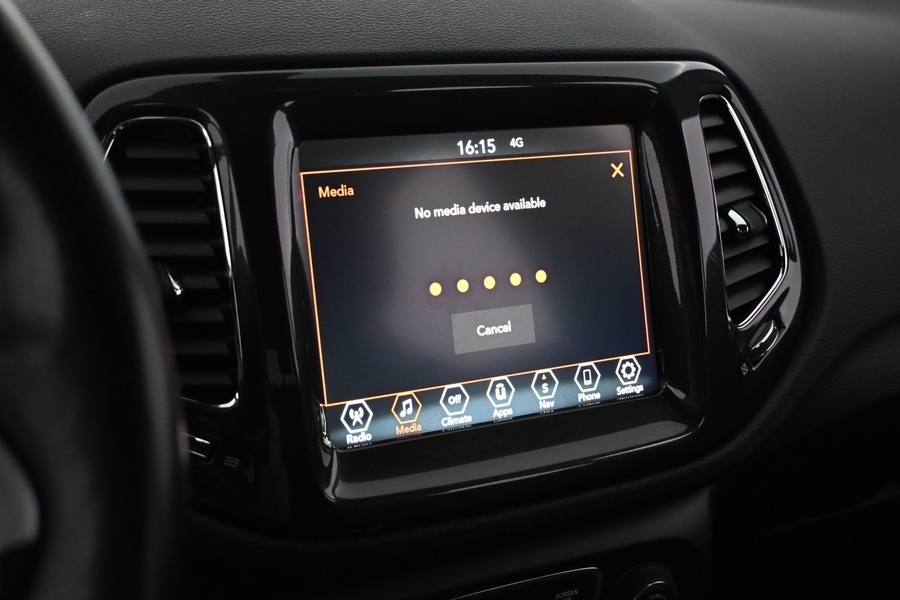 Jeep Compass vaihtoauto