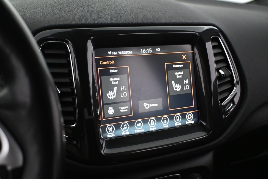 Jeep Compass vaihtoauto