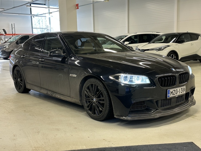 BMW M550d vaihtoauto