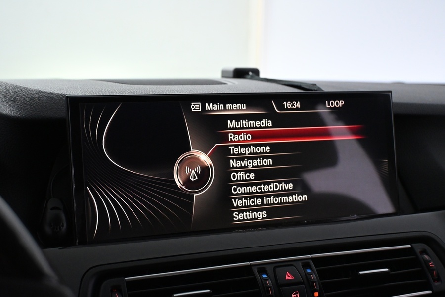 BMW M550d vaihtoauto