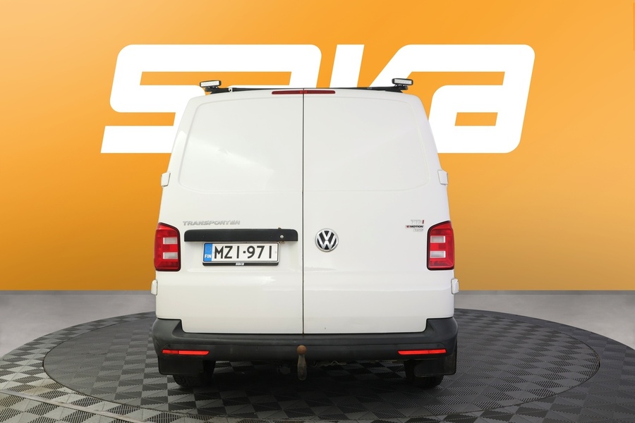 Volkswagen Transporter vaihtoauto