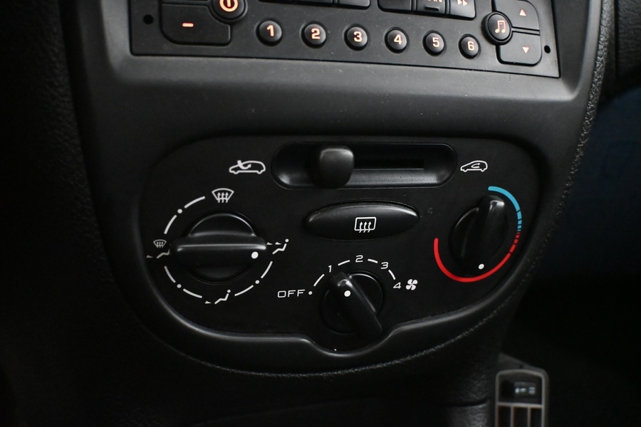 Peugeot 206 vaihtoauto