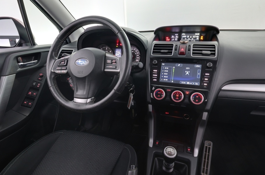 Subaru Forester vaihtoauto