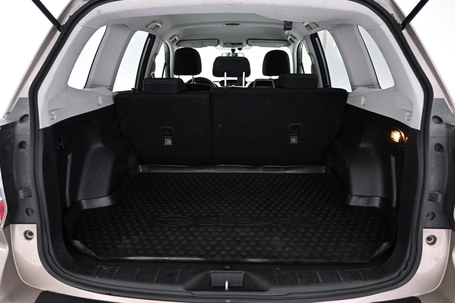 Subaru Forester vaihtoauto