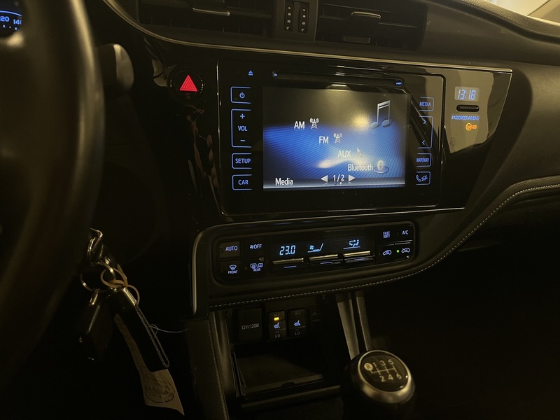 Toyota Auris vaihtoauto