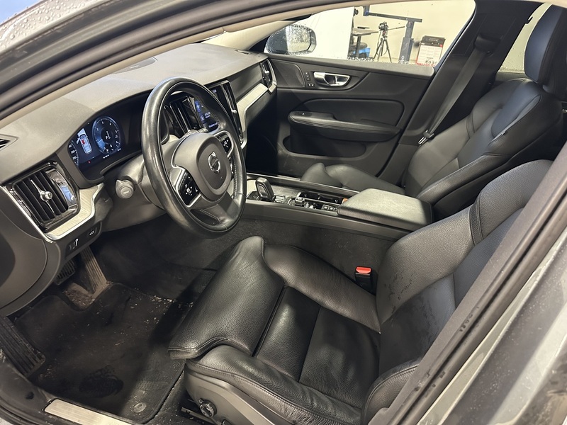 Volvo V60 Cross Country vaihtoauto