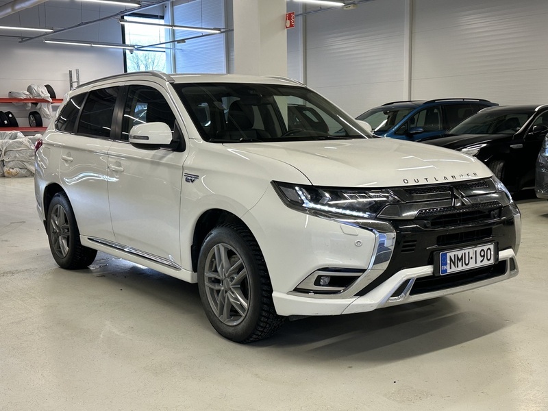 Mitsubishi Outlander vaihtoauto